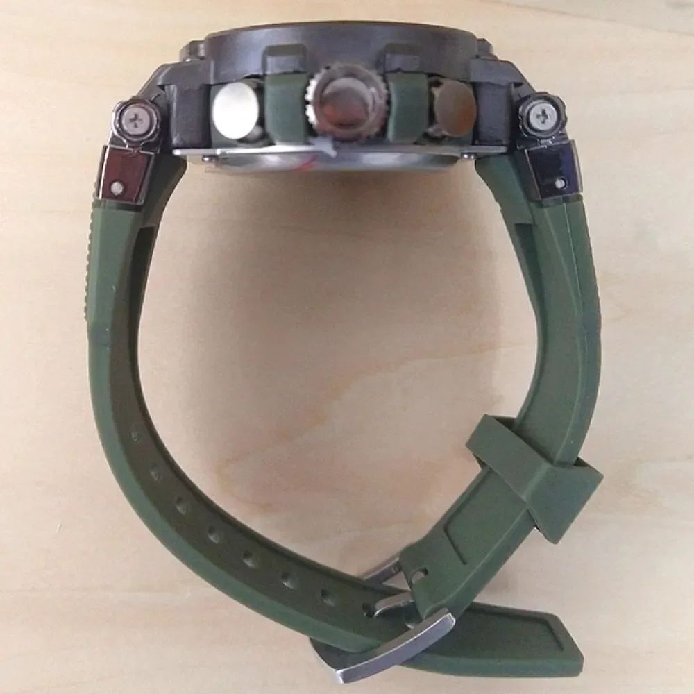 Genoa Watch - Picture 7 of 14